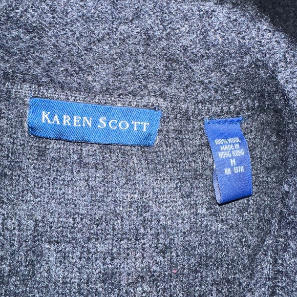 Vintage Karen Scott Dark Gray 100% Wool Fuzzy Fringe Button Up Cardigan Sz M - Picture 7 of 7